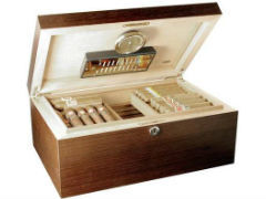 Хьюмидор Аdorini Matera - Deluxe на 150 сигар