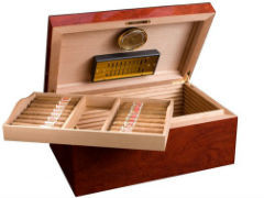Хьюмидор Аdorini Venezia L Deluxe на 150 сигар